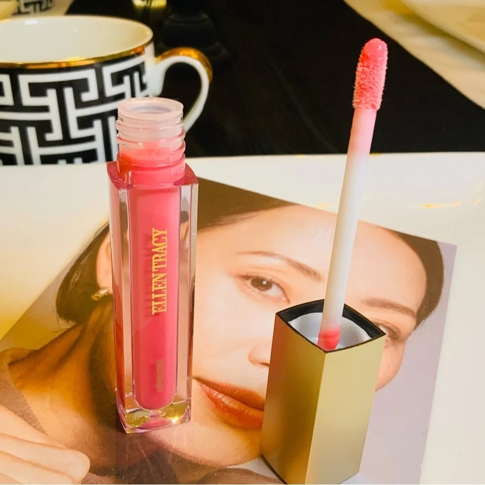 Ellen Tracy Lip Gloss 5‎ every day shades